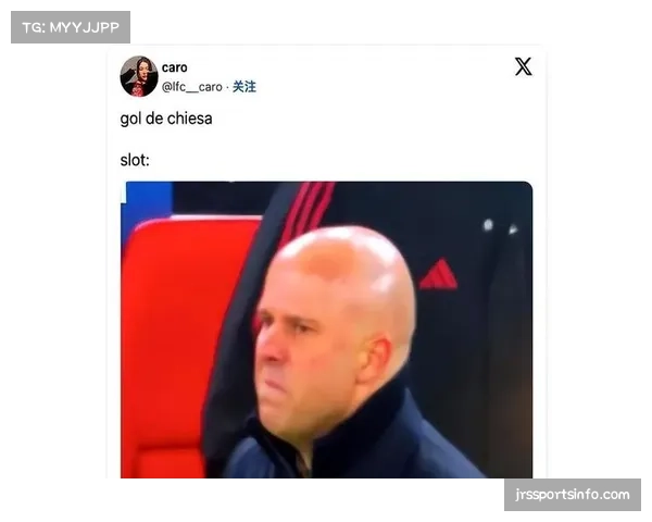 争议瞬间:主裁判查看VAR后取消尤文图斯进球,引发主场球迷不满 争议瞬间:主裁判查看VAR后取消尤文图斯进球,引发主场球迷不满